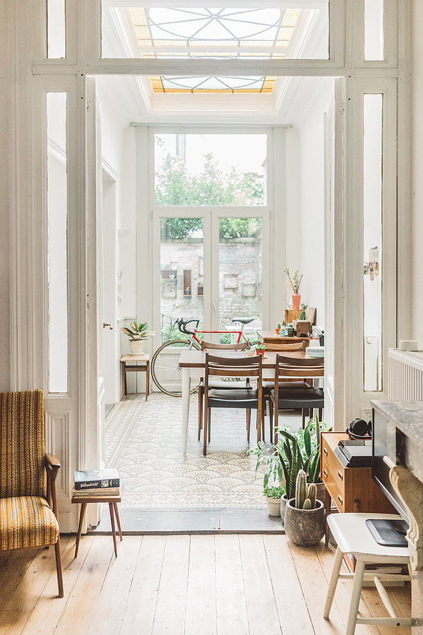 Elegant Light-filled Dining Nook London Townhouse Interior