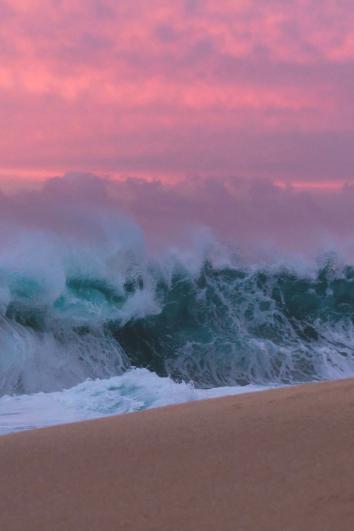 Dramatic Pink Ocean Sunset Landscape