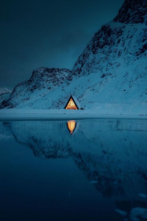 Snowy Mountain Cabin Landscape Photography