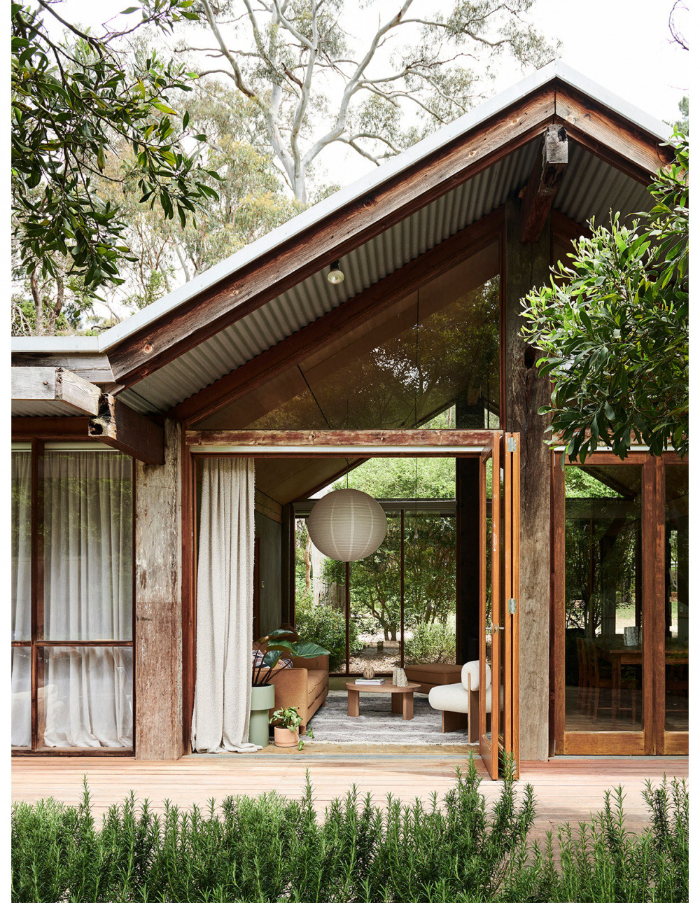 Rustic Mountain Retreat Interior Design