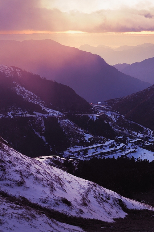 Snowy Mountain Landscape Photography