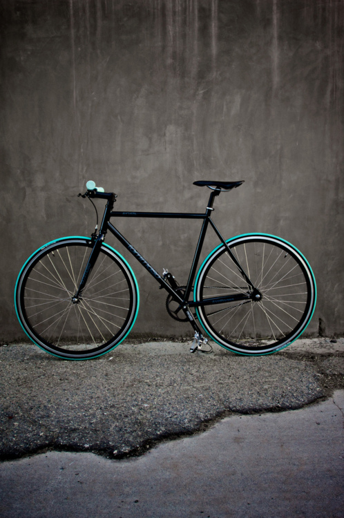 Urban Alleyway Vintage Bicycle Photography