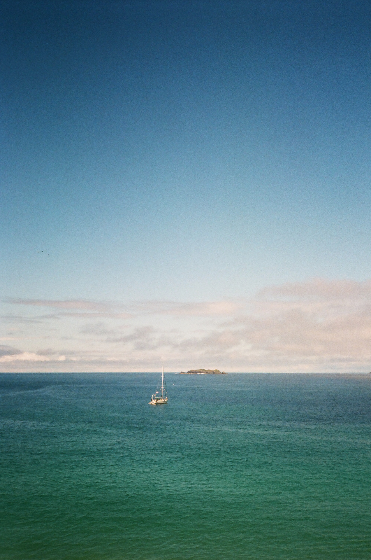 Blue Ocean Sailboat Island Horizon