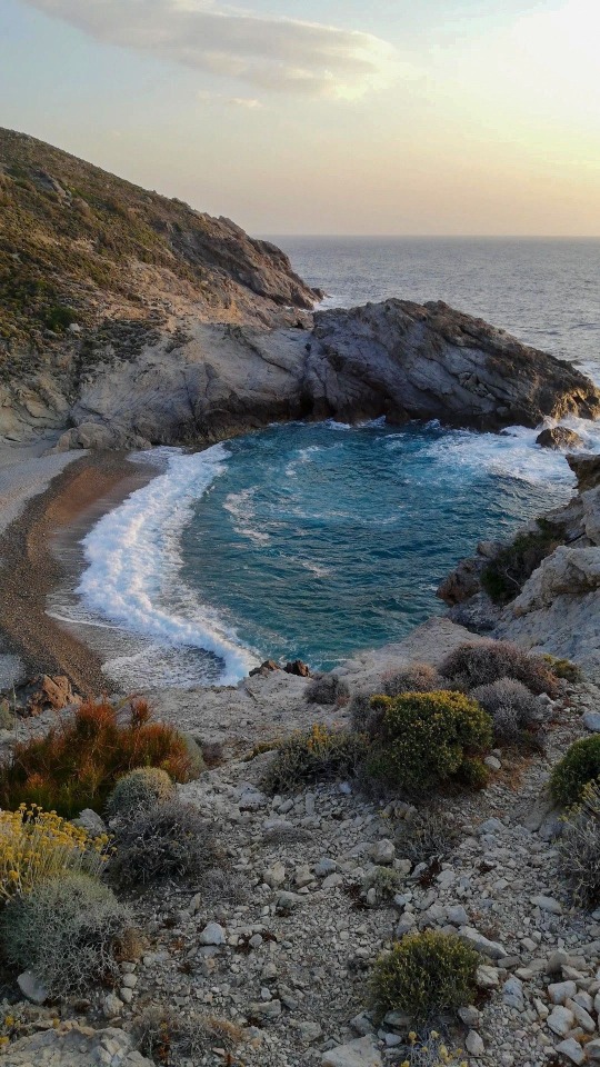 Rocky Coastal Beach Ocean Waves Mountains
