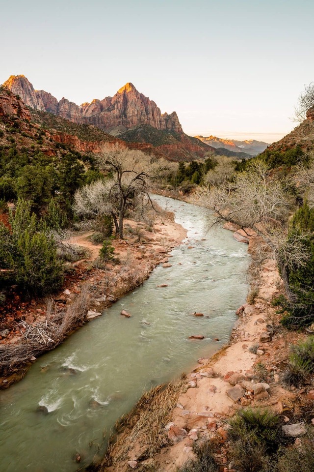 Rocky Desert Canyon River Landscape Nature