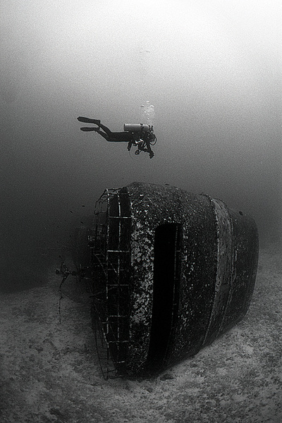 Underwater Shipwreck Exploration Photography