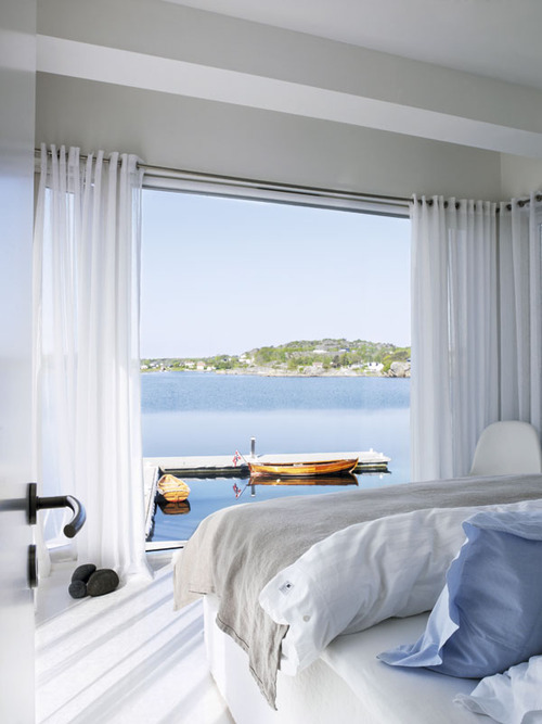 Waterfront Bedroom Panoramic Landscape View