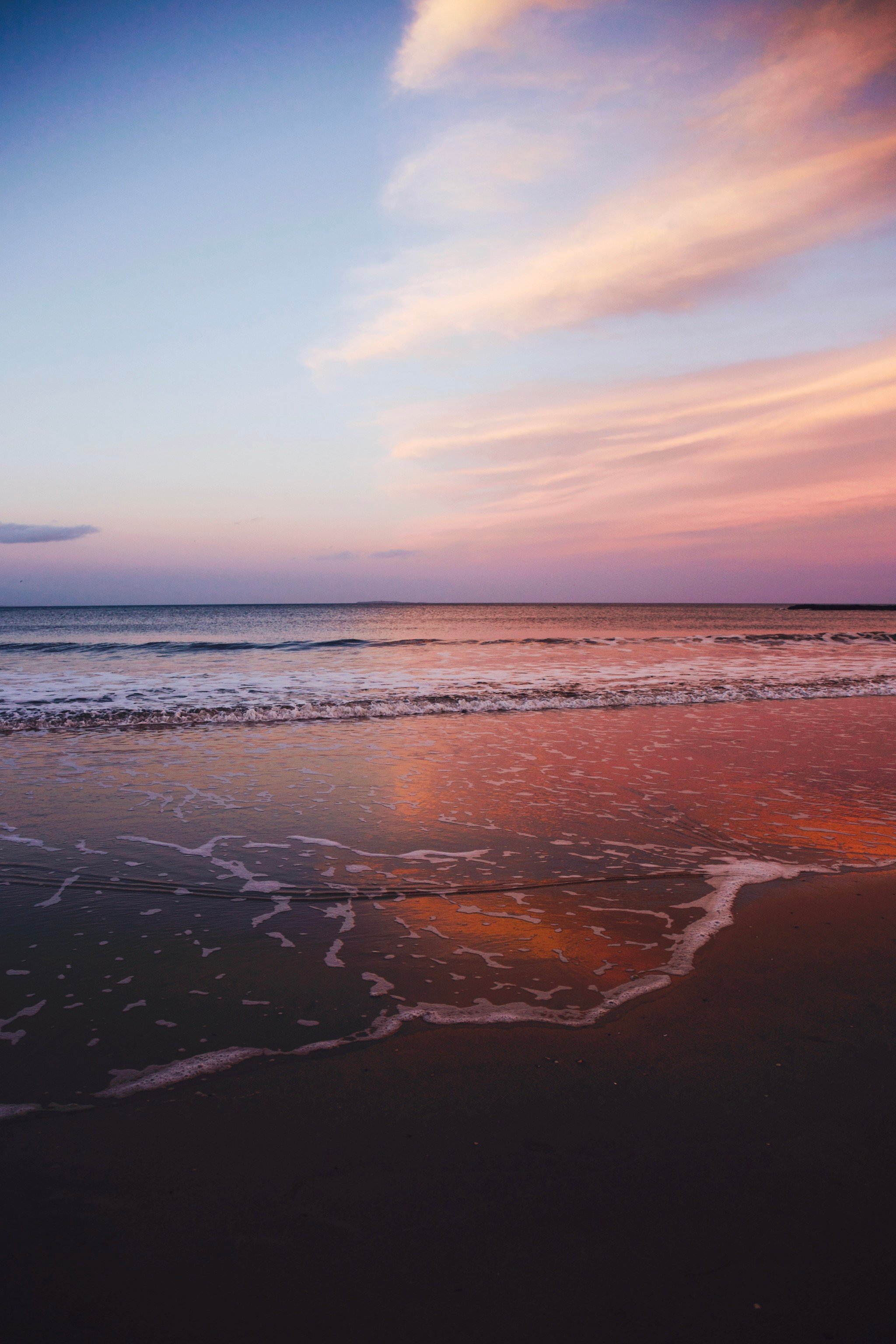 Pink Sunset Ocean Waves Washing Sandy Beach Shore
