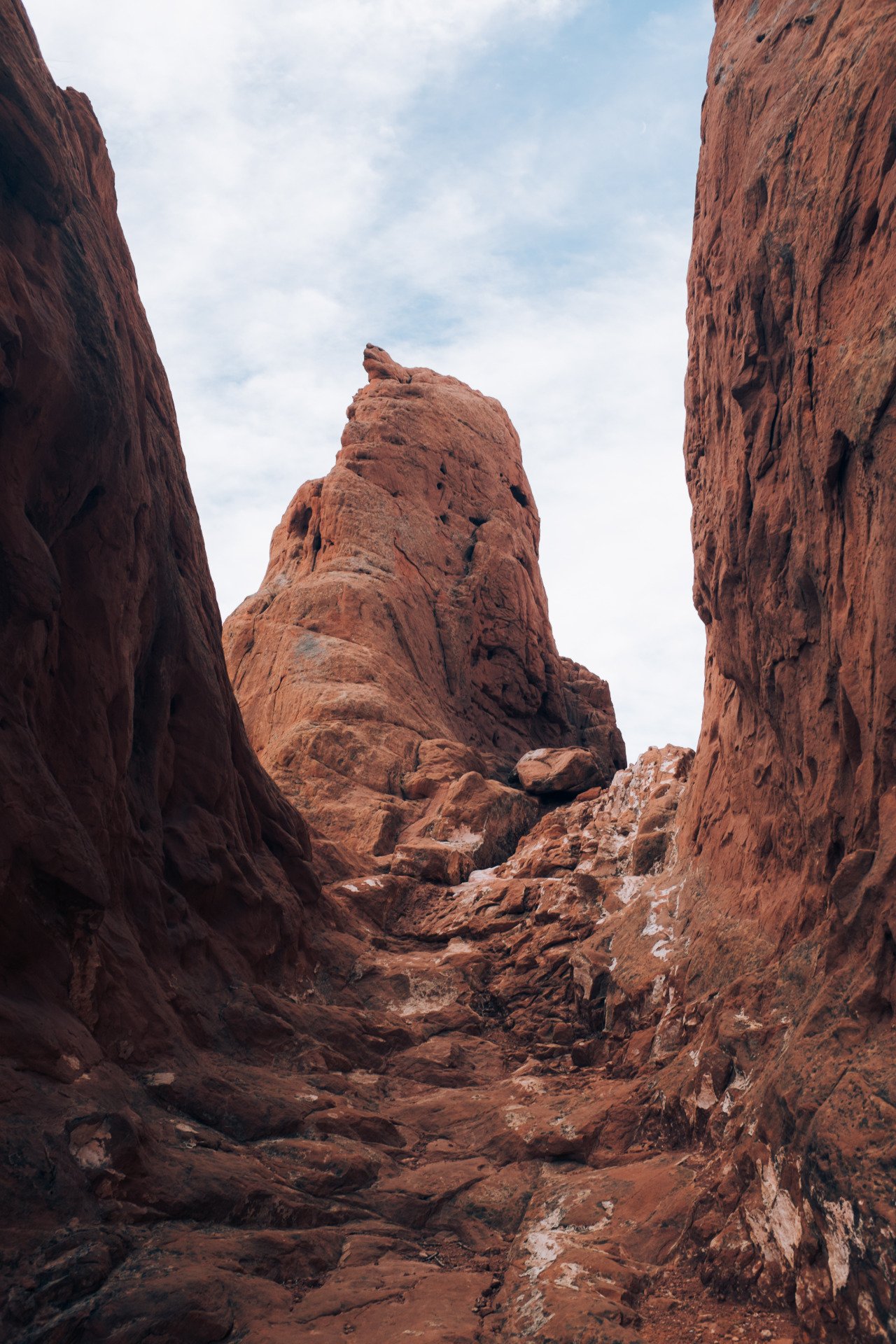 Red Rock Canyon Narrow Slot Formation Desert