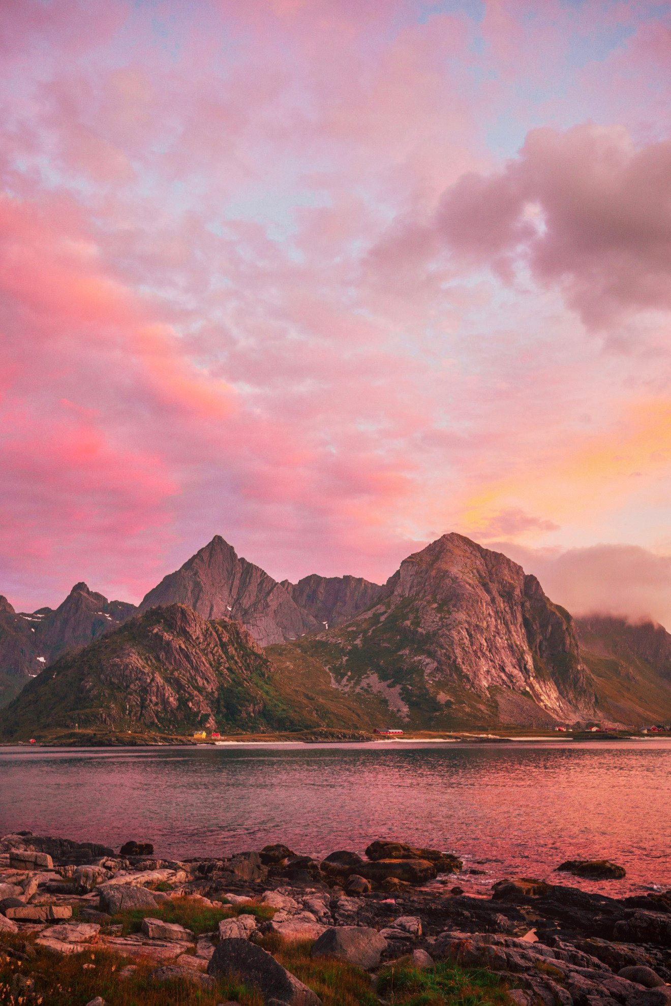 Jagged Mountain Peaks Pink Sunset Sky Rocky Shore Water