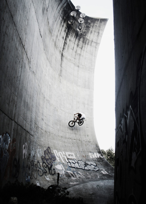Urban Bmx Stunt Concrete Jungle Footage